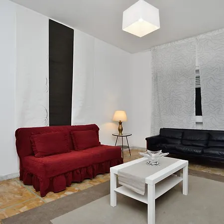 Silverio Vatican House Рим