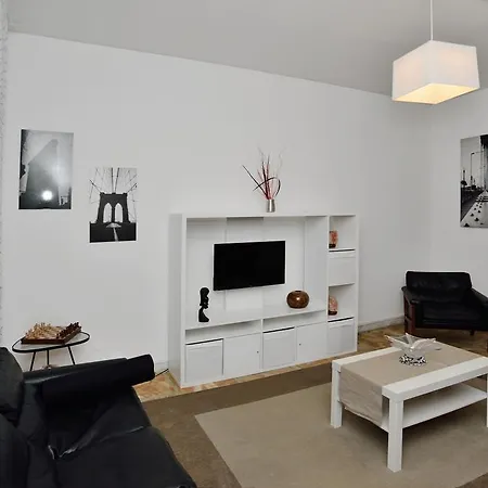 Silverio Vatican House Рим