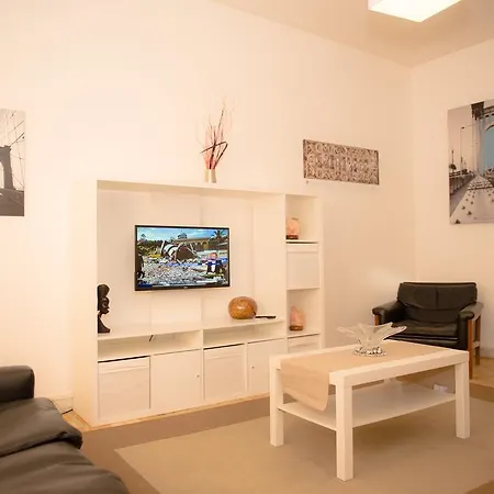 Silverio Vatican House Рим