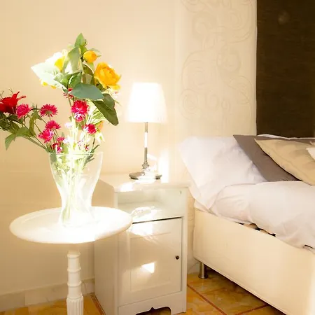 Silverio Vatican House Рим